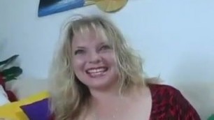 BBW Head #398 Busty Cougar